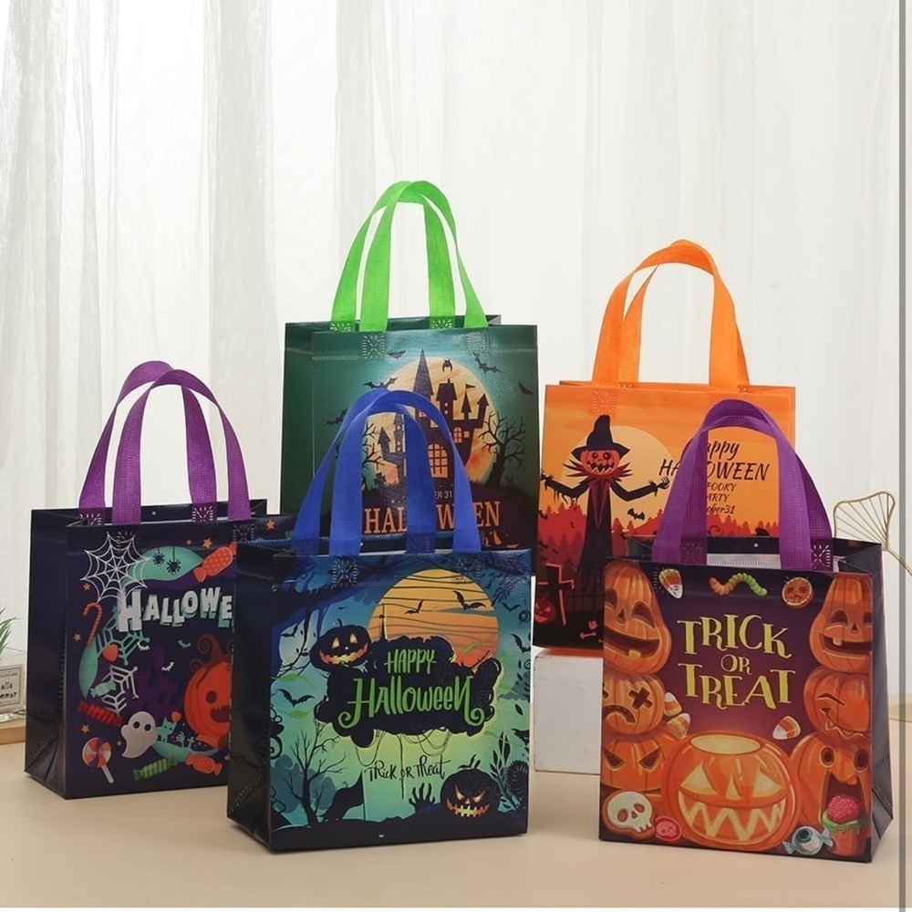 Reusable Halloween Horror, Woven Gift Bags - Birthday Parties, Gift Wrap…​​​ - Picture 2 of 8